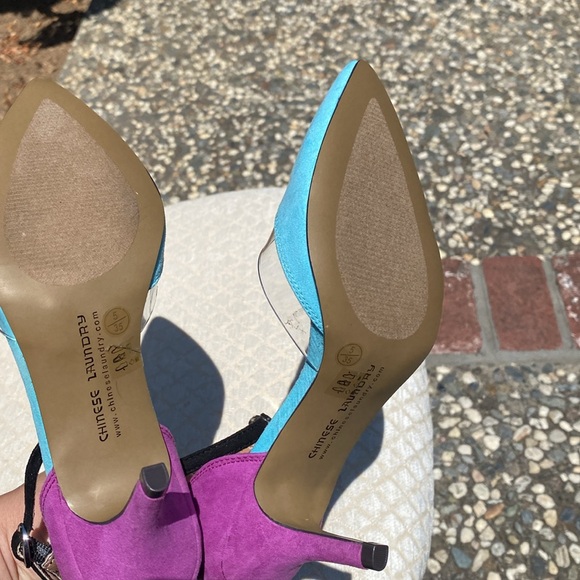 Chinese Laundry - Picture 3 of 4